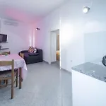 Apartments Dia